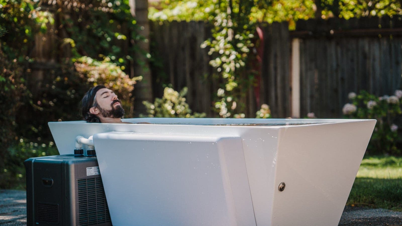 The Seamless Path to Instant Confidence: Why Miraclesuit is the Ultimate Investment in Summer Wellness