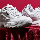 The Enduring Legacy: How FILA Reclaims the Purity of Sport and Effortless Style